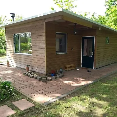 Holiday home Vrijstaande Tiny House In De Natuur.
