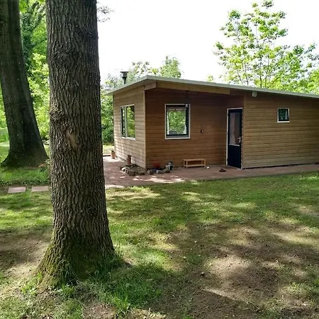 Vrijstaande Tiny House In De Natuur.